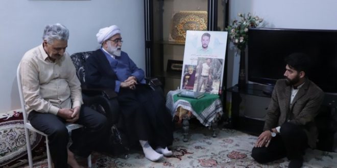 دیدار تولیت آستان قدس رضوی با خانواده شهید مجتبی رخشانی